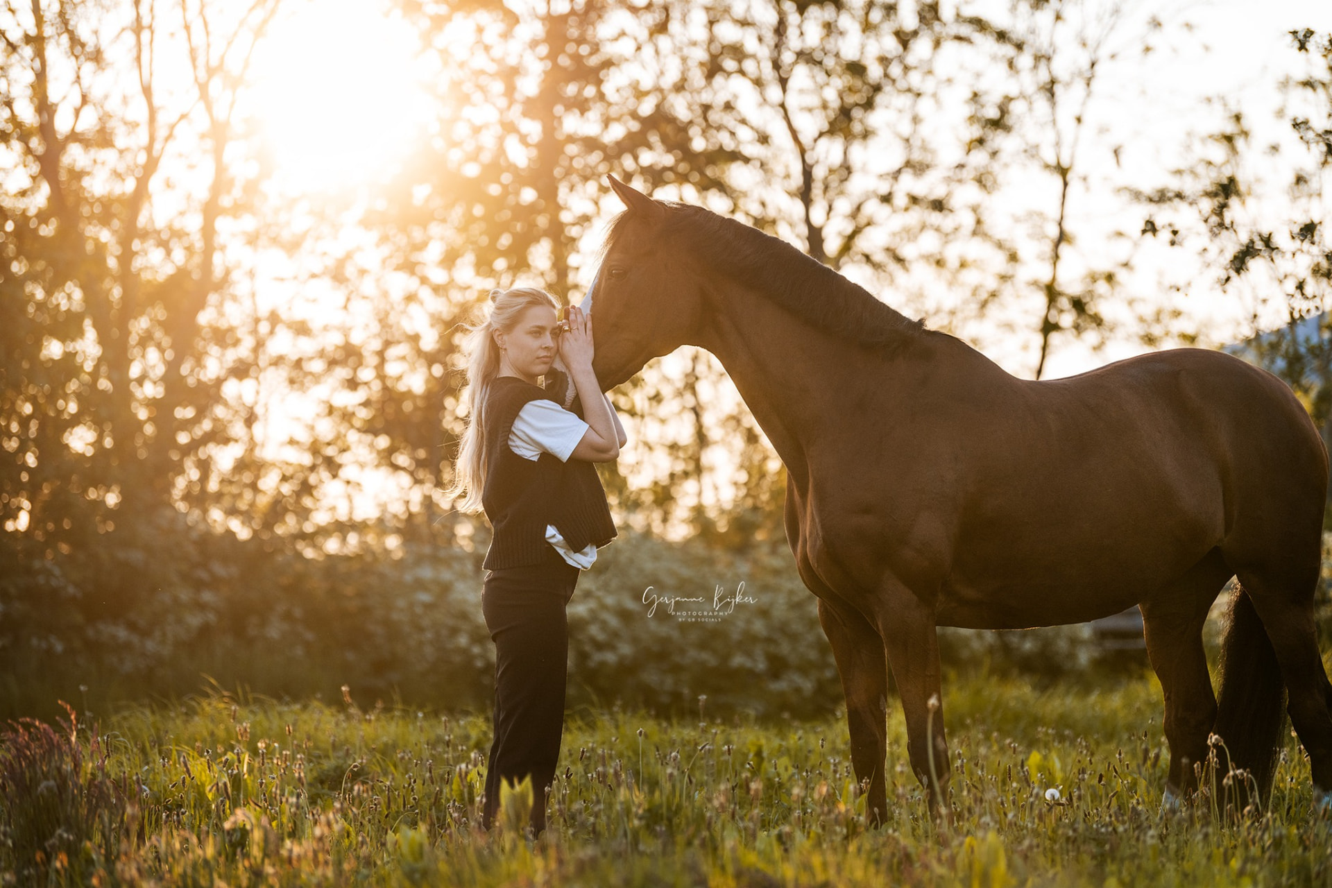 Gerjanne Bijker met haar paard